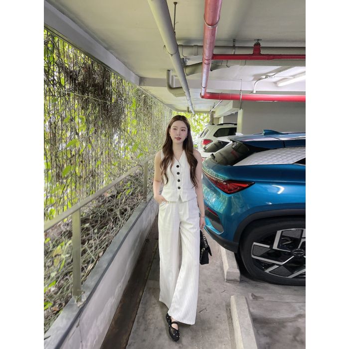 MARTINI PINSTRIPE BELTED VEST & PANTS SET-WHITE