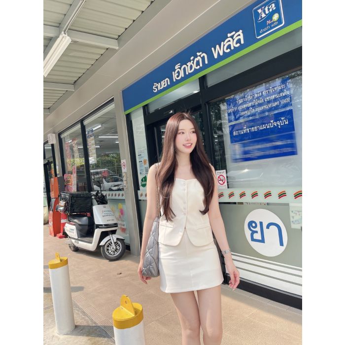 ZENITH SLEEVELESS TOP & SKIRT SET-CREAM