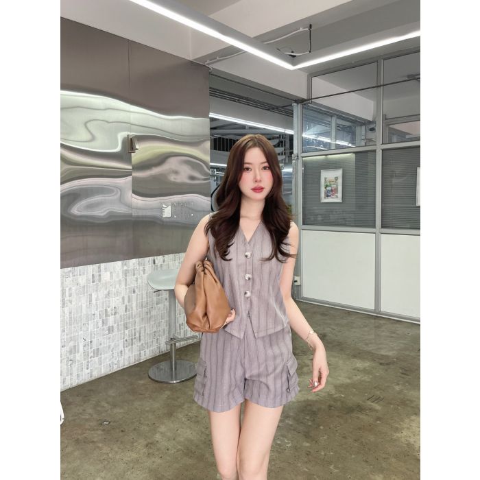 VELLINO BELTED VEST & SHORTS SET-GREY