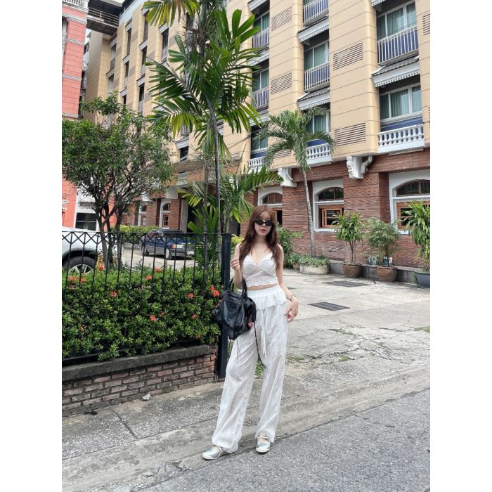 JULEE RUFFLE WAIST LACE PANTS-WHITE