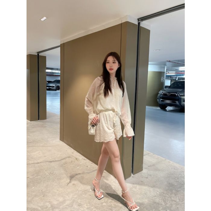 COLETTE LACE BLOUSE & SHORTS SET