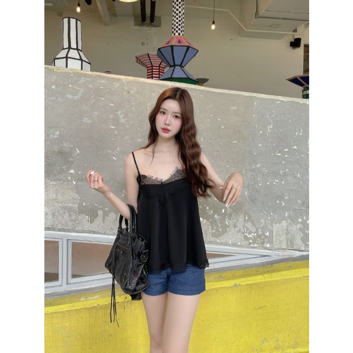 DEEP V LACE SINGLET TOP-BLACK