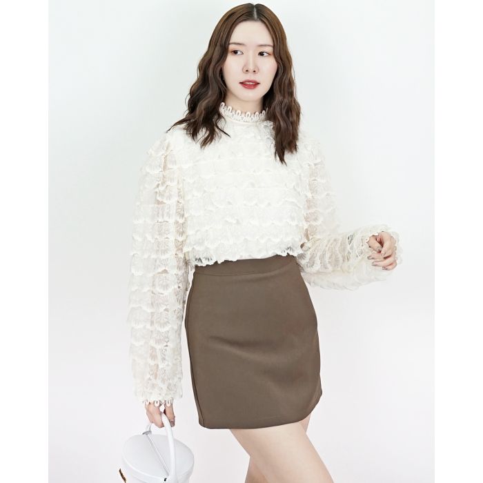 IVORY LAYERED RUFFLE LACE BLOUSE