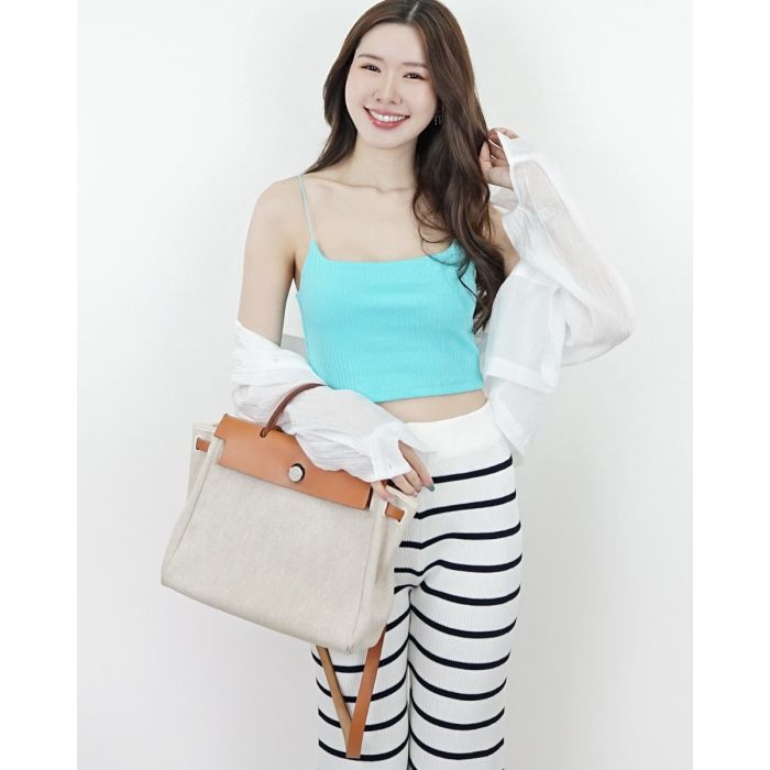 LIBERTE SPAGHETTI RIBBED CROP SINGLET-BLUE