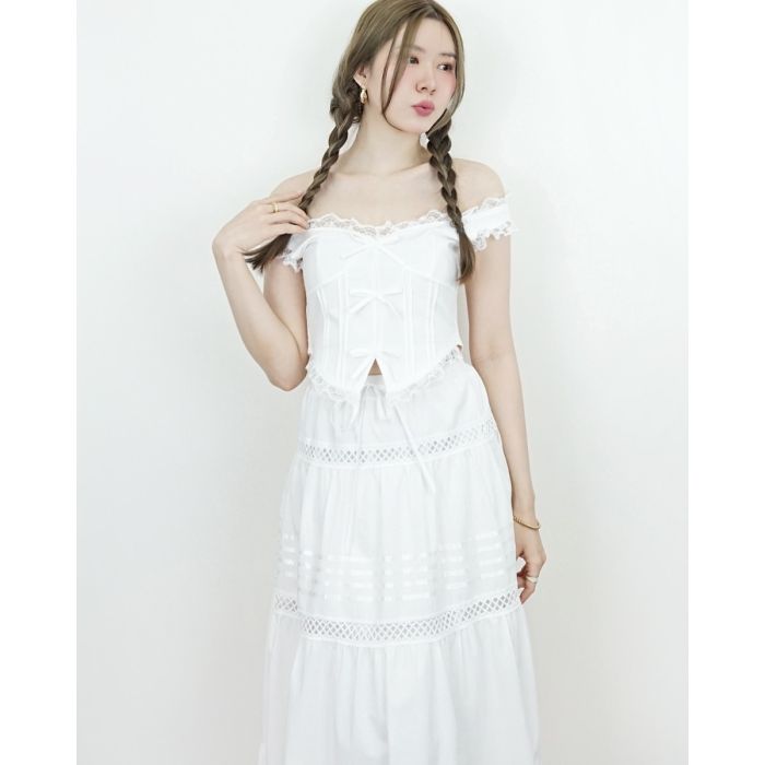 LUNA BOW LACE VEST TOP