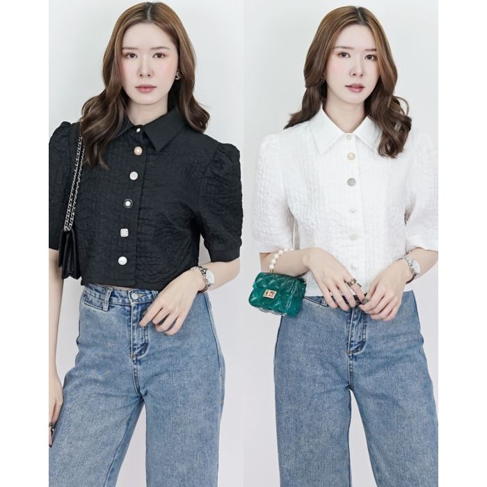 JEWELRY BUTTON EMBOSSED BLOUSE