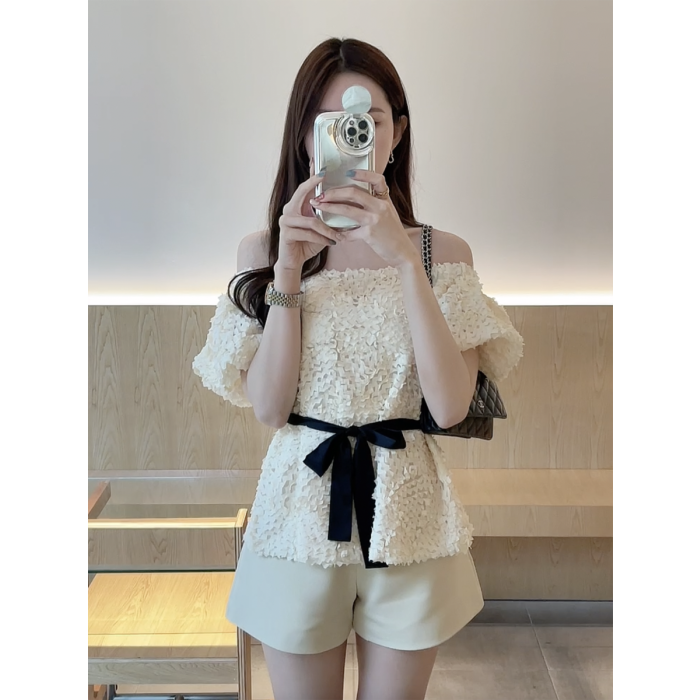 ANNA OFF SHOULDER BLOUSE & SHORTS SET