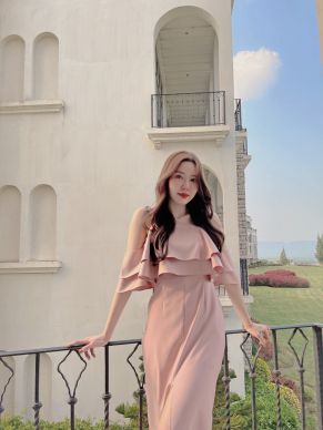 ESTELL SPLIT FRONT MAXI DRESS