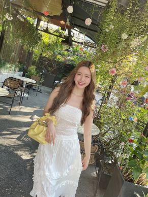 PLUMERIA LACE TUBE TOP
