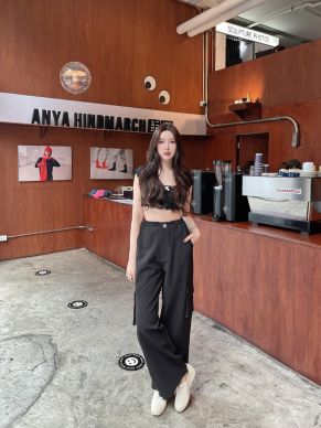 TOBI CARGO DRAWSTRING PANTS-BLACK