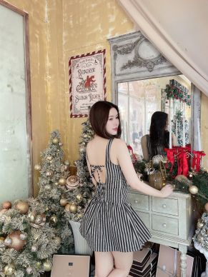 HEART BUTTON OPEN BACK BOW DRESS-STRIPE BLACK