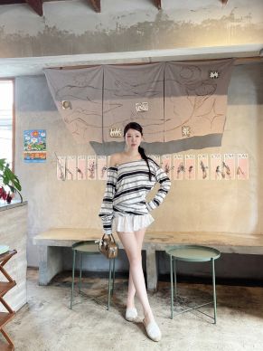 SLASH STRIPE TUNIC TOP