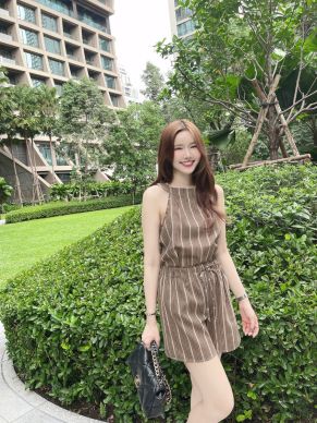 MOTIF STRIPE SLEEVELESS TOP & SHORTS SET-BROWN