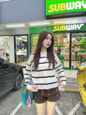 IVY STRIPE POLO KNIT TOP-CREAM