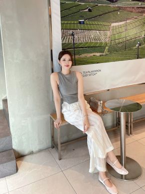 JULEE RUFFLE WAIST LACE PANTS