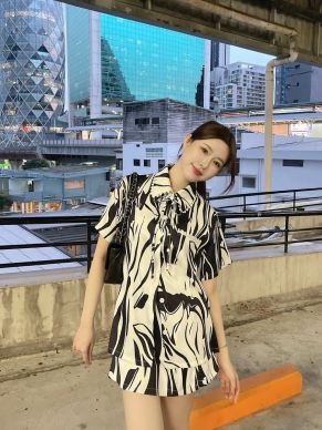 SOSHA PRINTED SHIRT & SKORTS SET-BLACK