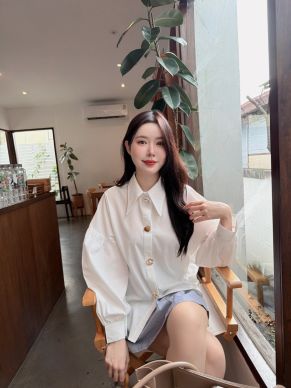 JEWELRY OVERSIZED SHIRT-WHITE