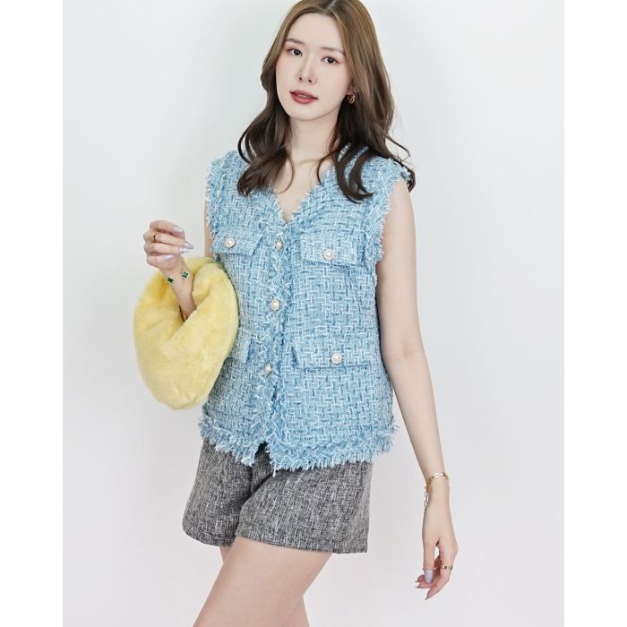 SPECIAL OFFER * CRUISE TWEED SLEEVELESS TOP-BLUE