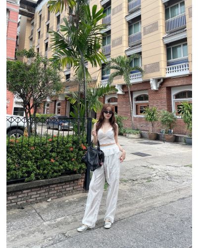 JULEE RUFFLE WAIST LACE PANTS-WHITE