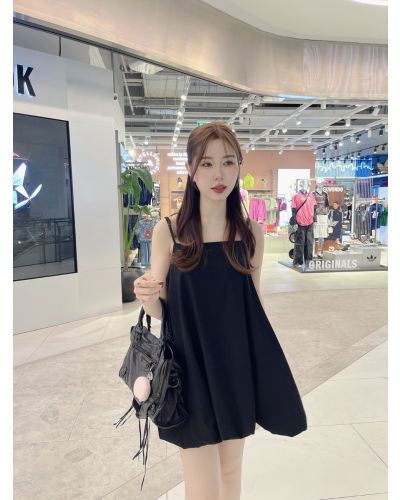 MUSE BALLOON SINGLET DRESS-BLACK