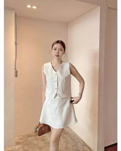 YVES BOW VEST TOP & SKIRT SET-WHITE