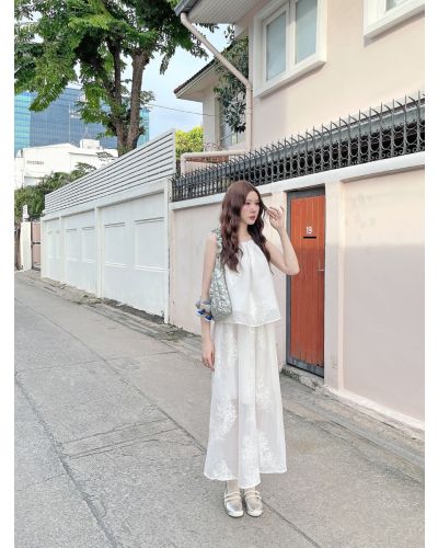 CHRYSAN EMBROIDERY TOP & SKIRT ORGANDY SET-WHITE