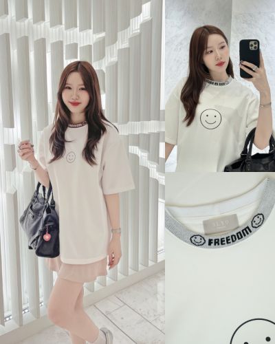FREEMOOD SMILEY OVERSIZED TOP